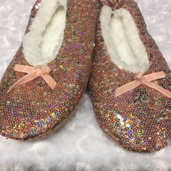 PINK BALLERINA SLIPPERS SPARKLE Sherpa vintage soft velvet bow  NWT SZ M/L - Picture 2 of 6